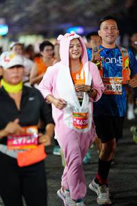 BIB: 2976, 8620, 8601
                            <button type="button" onclick="openModal(23112043)" class="btn btn-primary btn-sm float-right btn-popup" data-toggle="modal" data-target=".modal-high-quality">
                        <i class="fas fa-shopping-cart"></i> Add to Cart
                    </button>
                                            <button type="button" onclick="isThisMe(23112043, true)" class="btn btn-success btn-sm float-right btn-popup btn-isme hidden" data-toggle="tooltip" data-placement="bottom" title="นี่คือรูปของคุณใช่ไหม คลิกที่นี่เพื่อเอาเข้าอัลบั้ม">
                        <i class="fas fa-plus"></i> Add to album
                    </button>
                    <button type="button" onclick="isThisMe(23112043, false)" class="btn btn-warning btn-sm float-right btn-popup btn-isnotme hidden">
                        <i class="fas fa-ban"></i> Remove from album
                    </button>